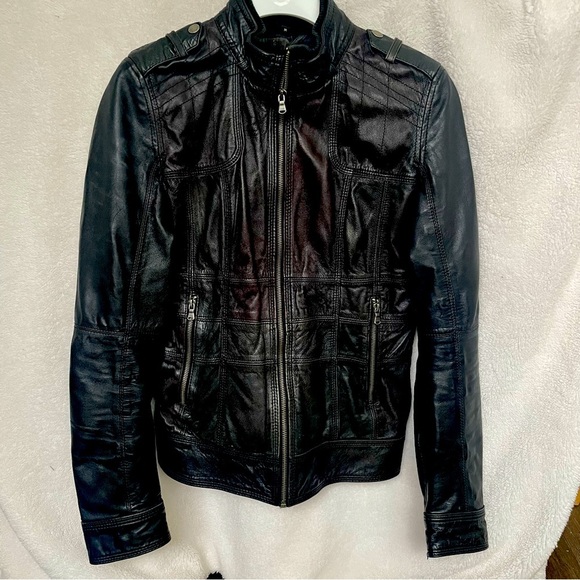 Guess Jackets & Blazers - Womens GUESS LOS ANGELES LEATHER ZIP BOMBER JACKET BLACK Size M